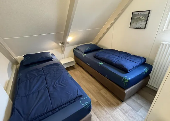 Дом отдыха Bungalowpark - Alpha 77 *