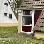 Bungalowpark - Alpha 77 *